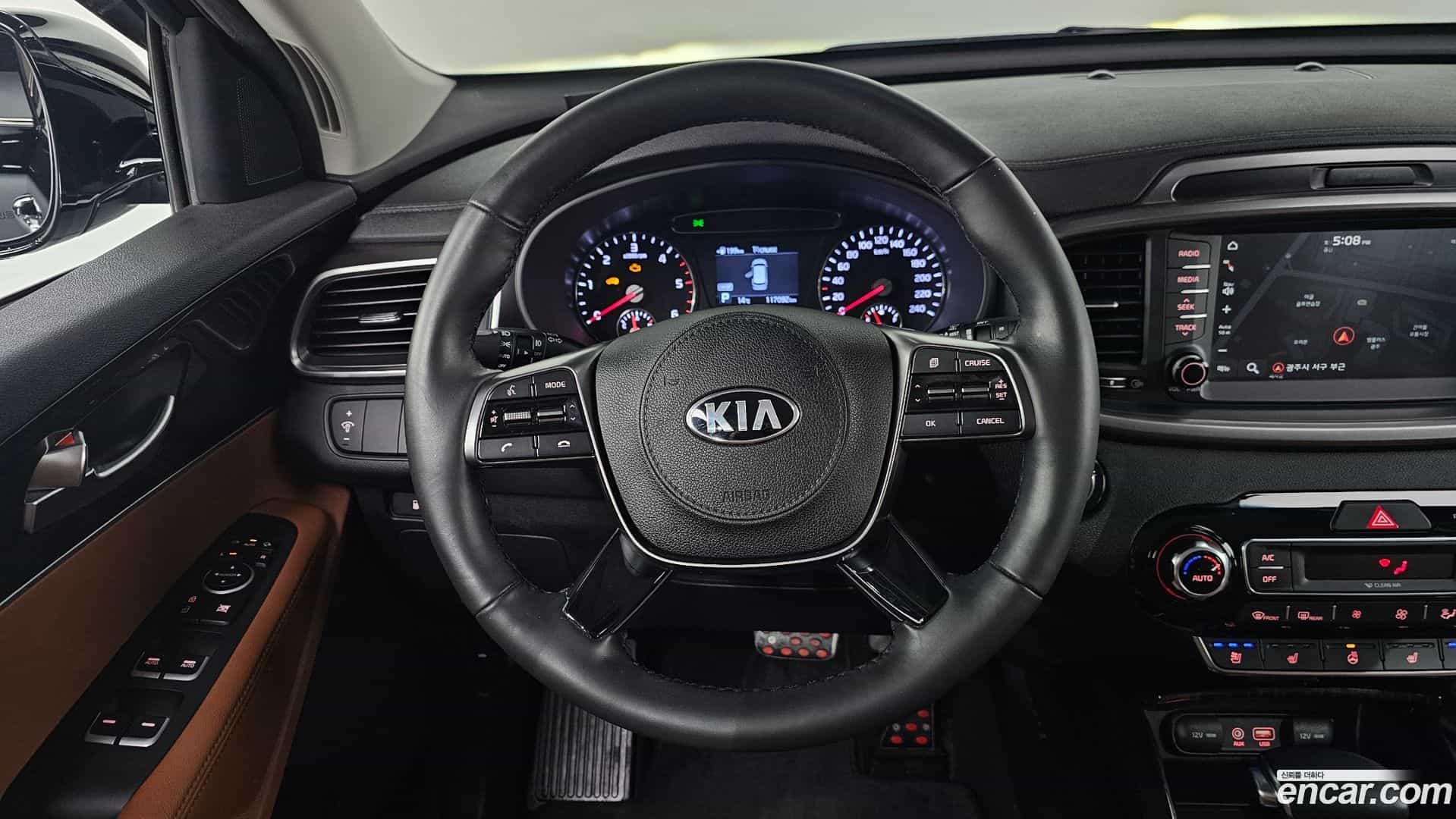 Sorento Kia 2017.9-OPTION-018