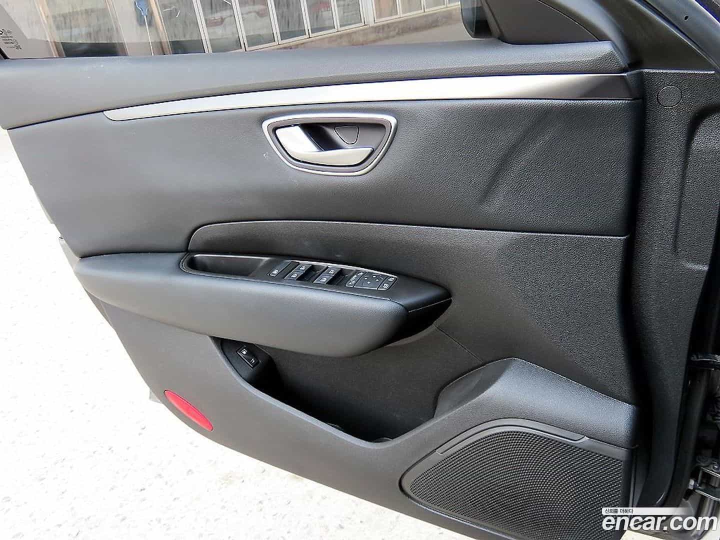 SM6 Renault-KoreaSamsung 2018.4-OPTION-015