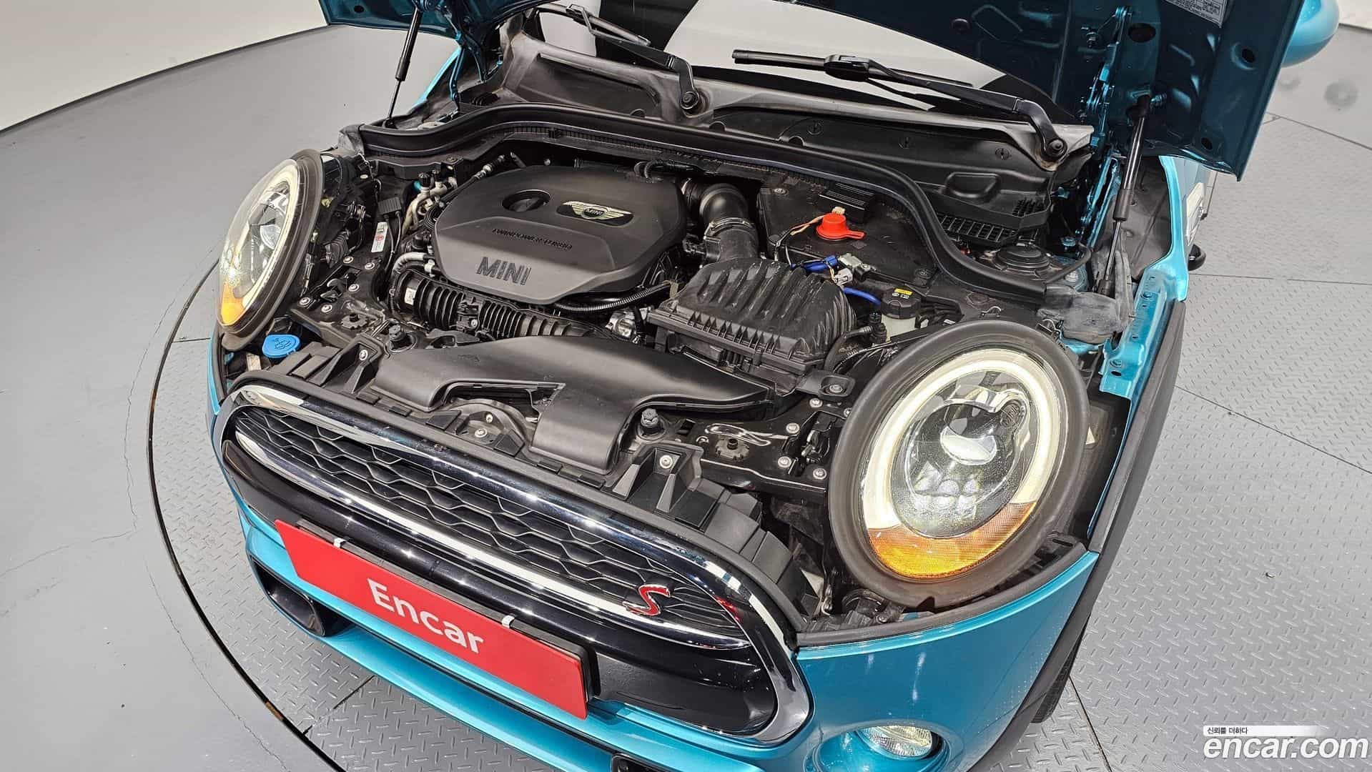 Cooper Convertible Mini 2017.3-OUTER-006