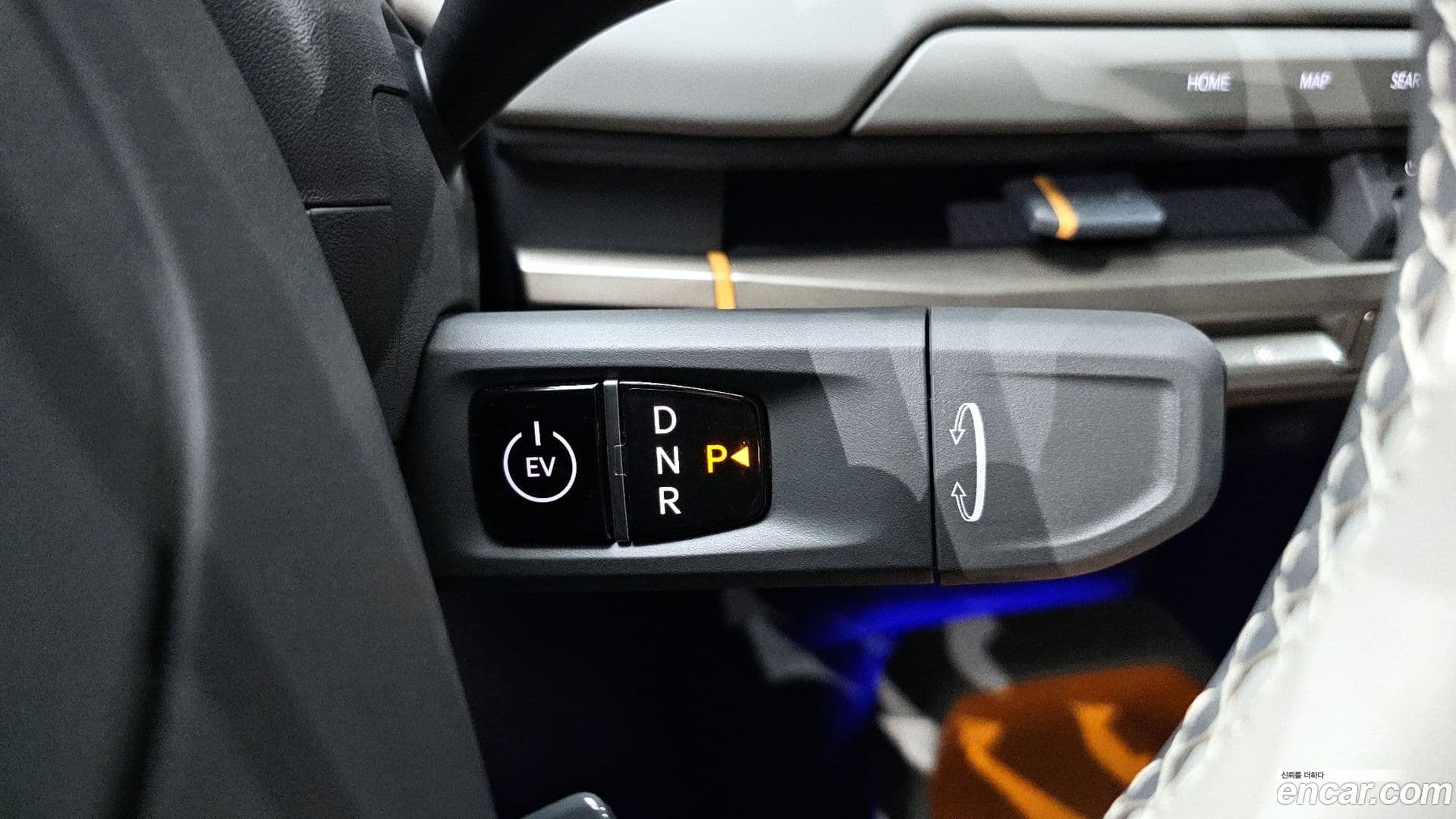 Main__Slider__Photo:EV3 Kia 2025.1-8