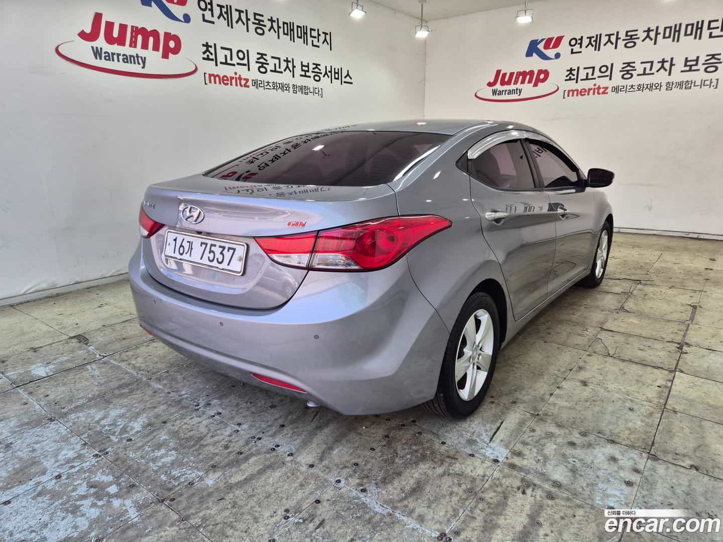 AVANTE Hyundai 2013.0-OUTER-002