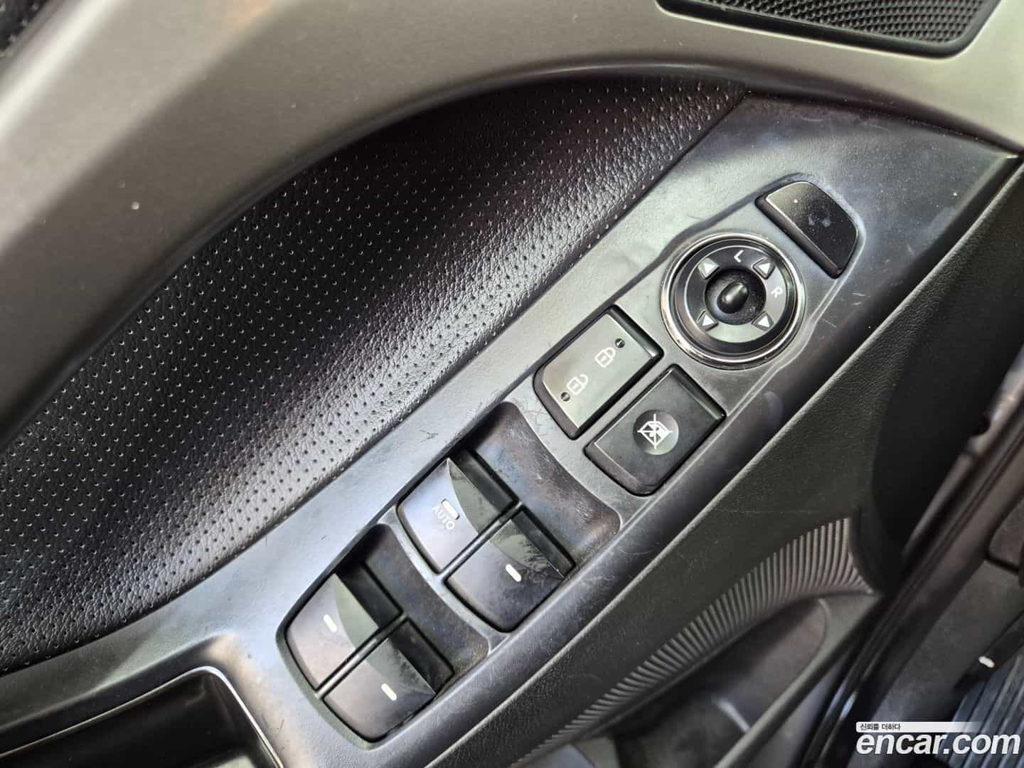 AVANTE Hyundai 2013.0-OPTION-020