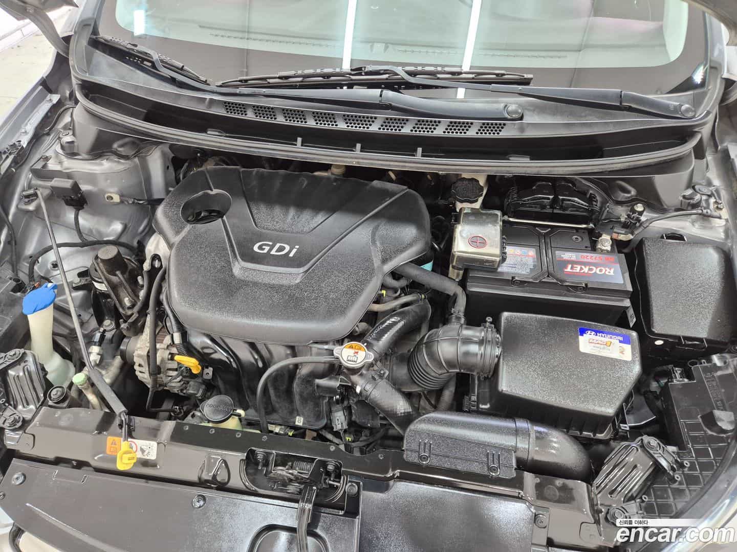 AVANTE Hyundai 2013.0-OPTION-022