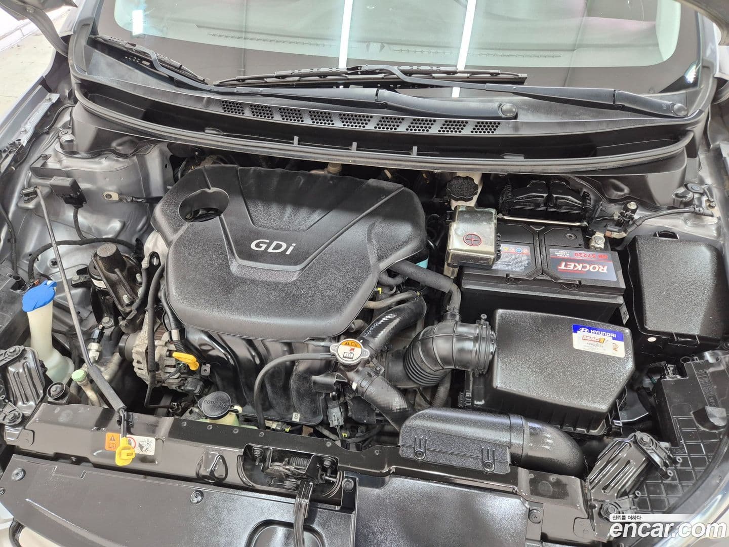 Main__Slider__Photo:AVANTE Hyundai 2013.0-17