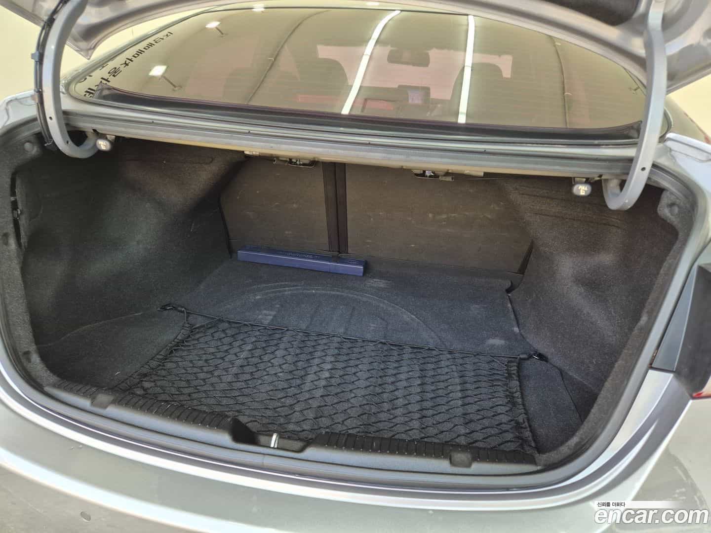 AVANTE Hyundai 2013.0-OPTION-023