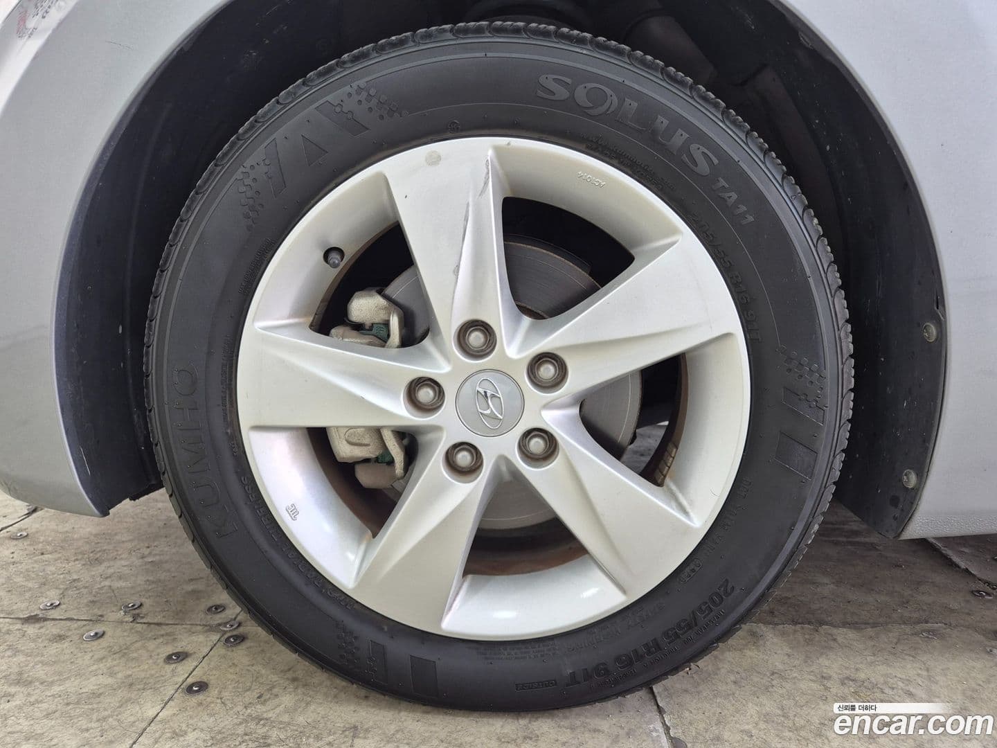 Main__Slider__Photo:AVANTE Hyundai 2013.0-19