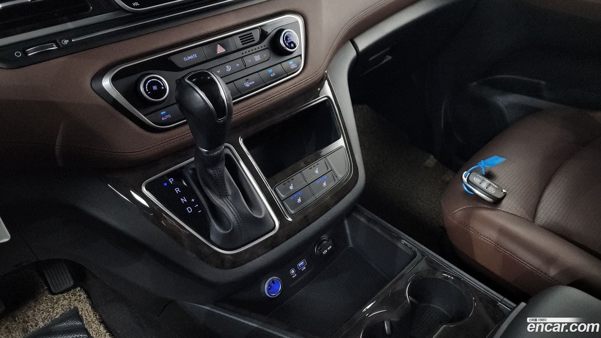 Main__Slider__Photo:Starex Hyundai 2019.10-8