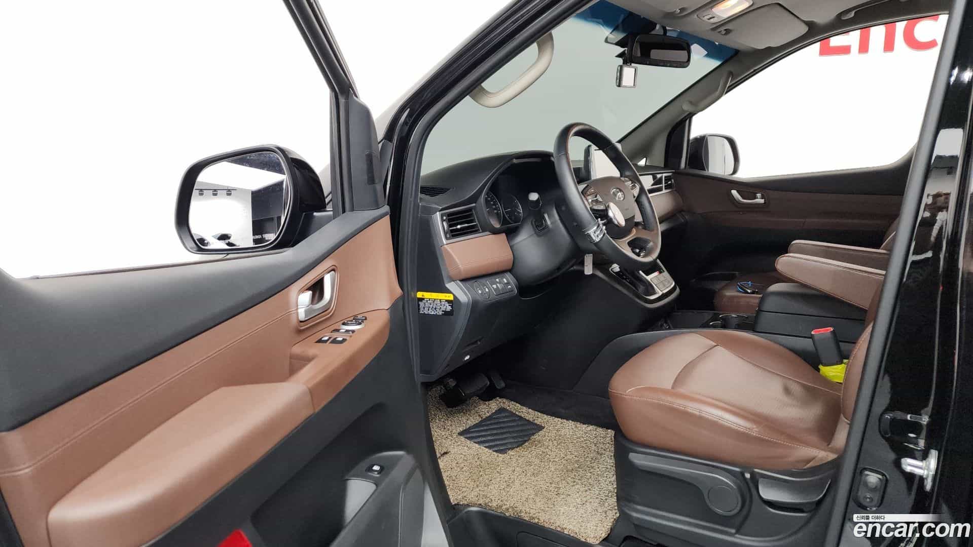 Starex Hyundai 2019.10-INNER-010