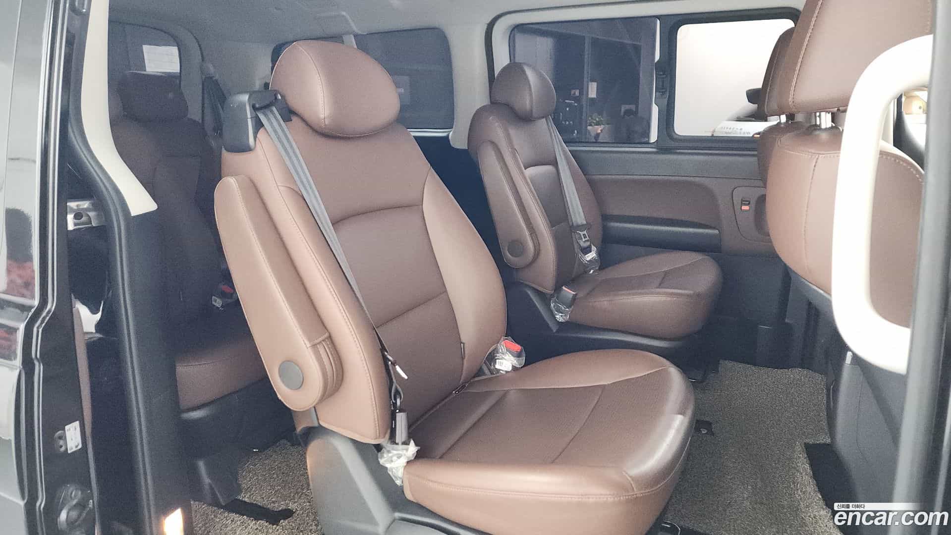 Starex Hyundai 2019.10-OPTION-016