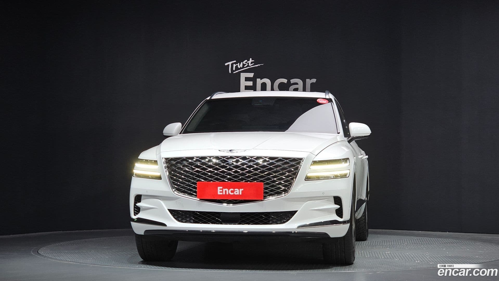 Main__Slider__Photo:GV80 Genesis 2021.1-2