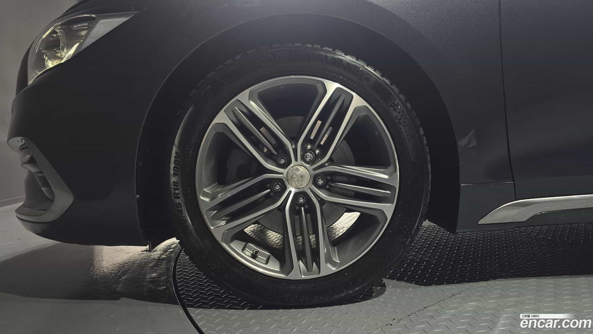 Grandeur Hyundai 2018.5-OUTER-005