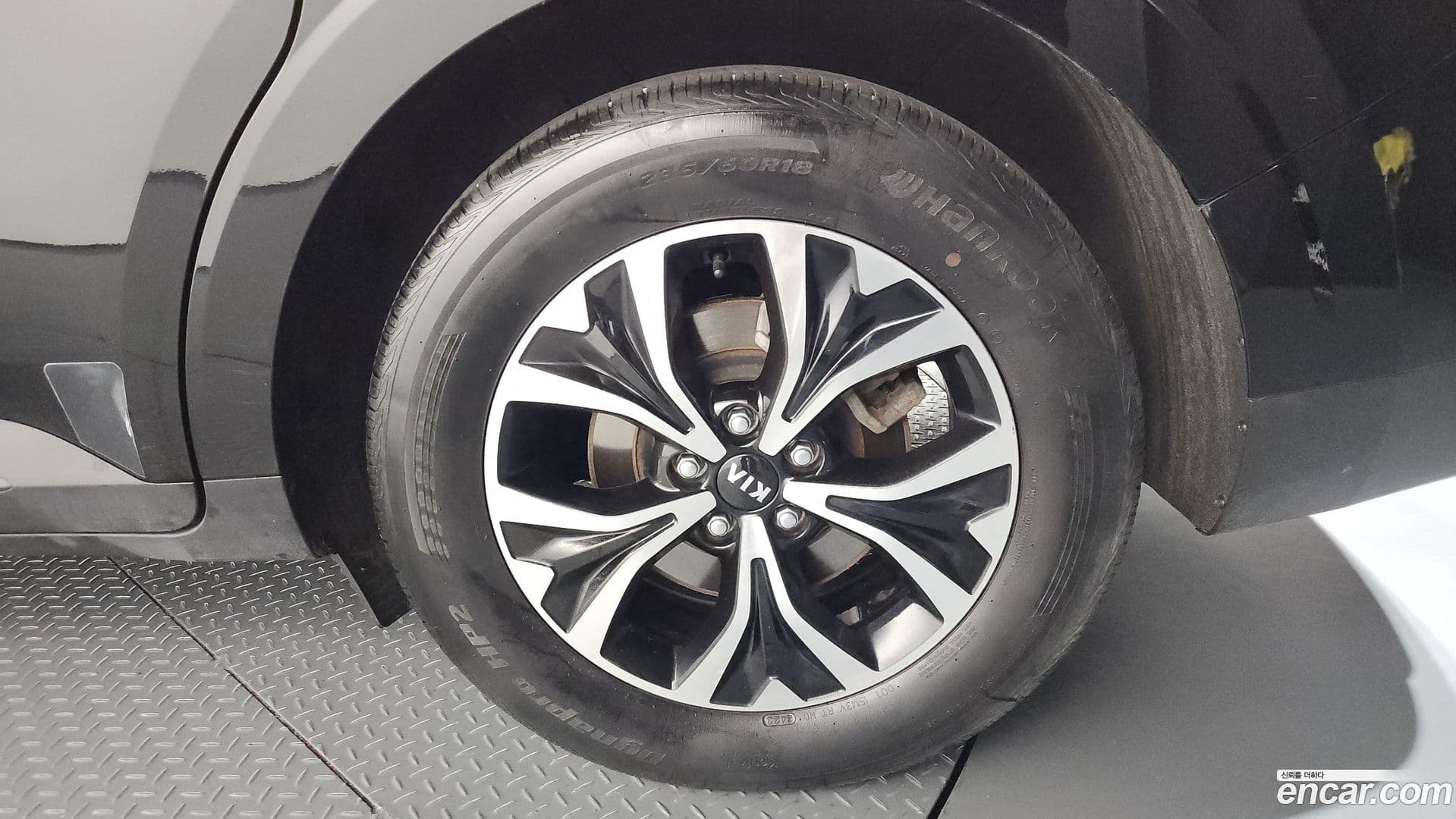 Main__Slider__Photo:Canival Kia 2021.5-4