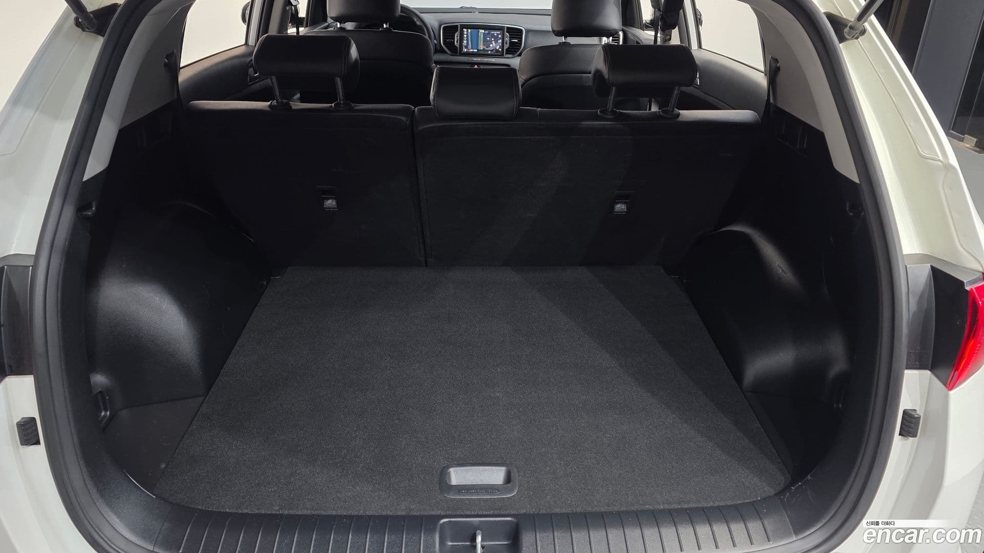 Main__Slider__Photo:Sportage Kia 2017.10-19