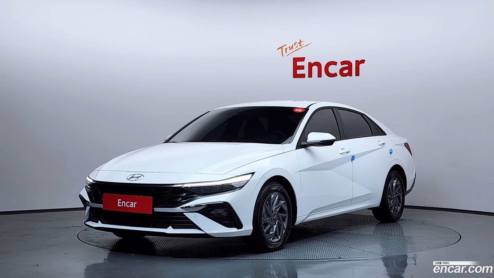 Main__Slider__Photo:AVANTE Hyundai 2025.7-0