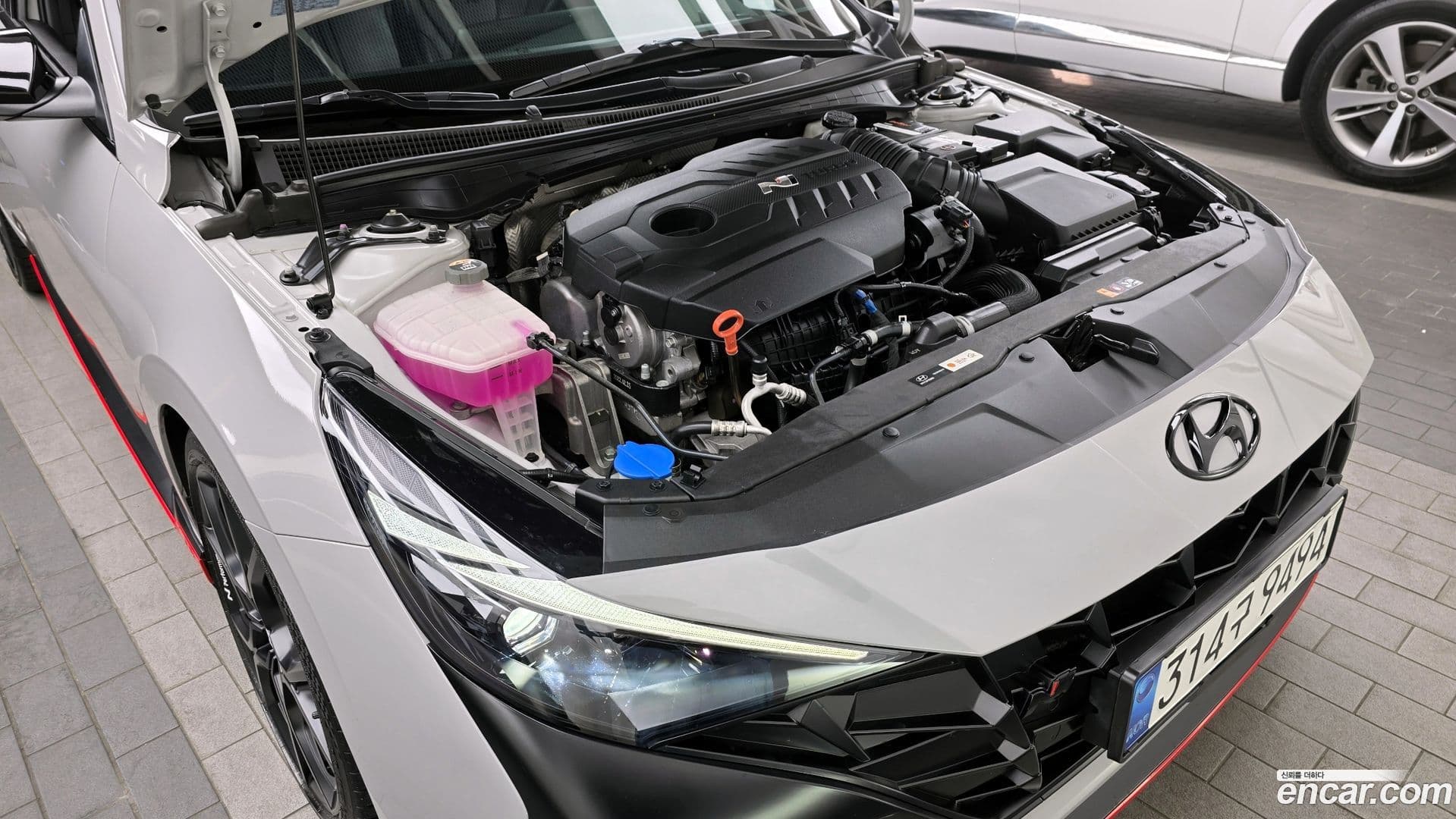 Main__Slider__Photo:AVANTE Hyundai 2022.4-5