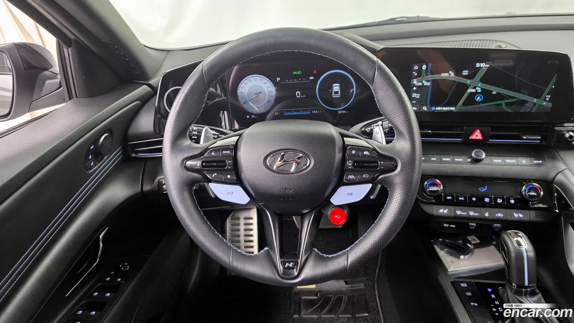 AVANTE Hyundai 2022.4-OPTION-017