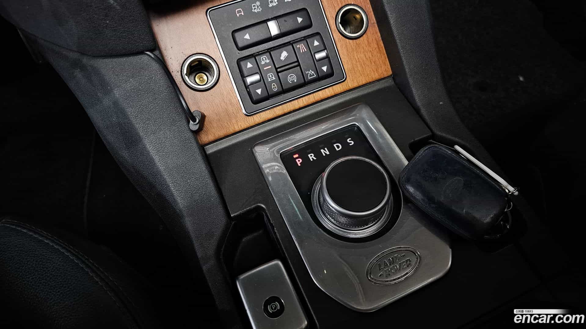 Discovery Land Rover 2015.11-INNER-009