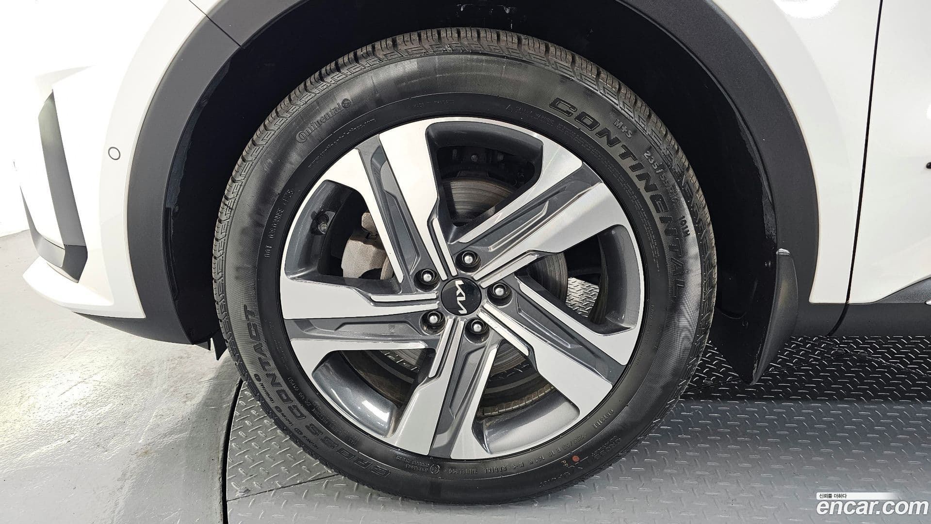 Main__Slider__Photo:Sorento Kia 2022.4-4