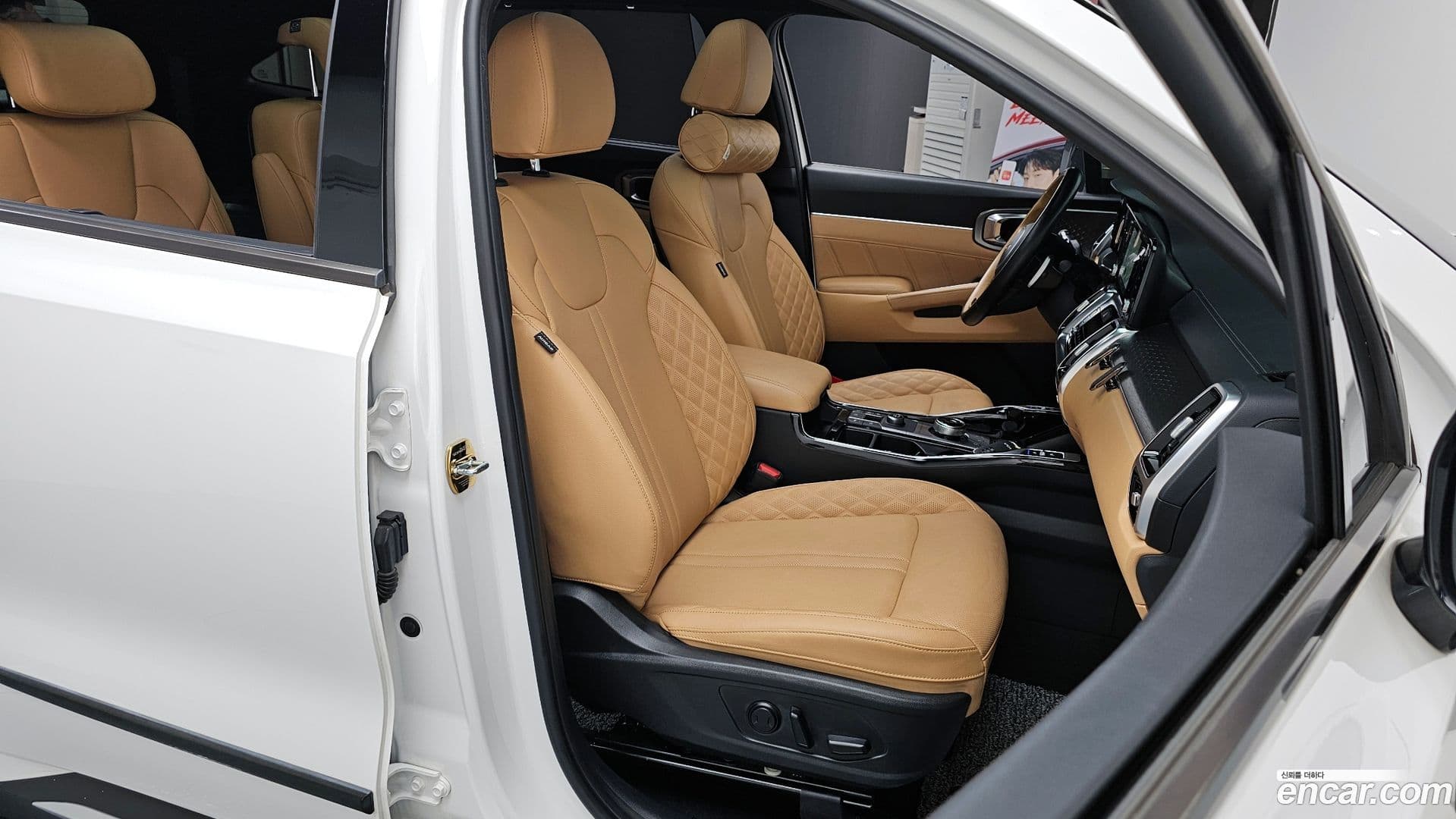 Main__Slider__Photo:Sorento Kia 2022.4-11