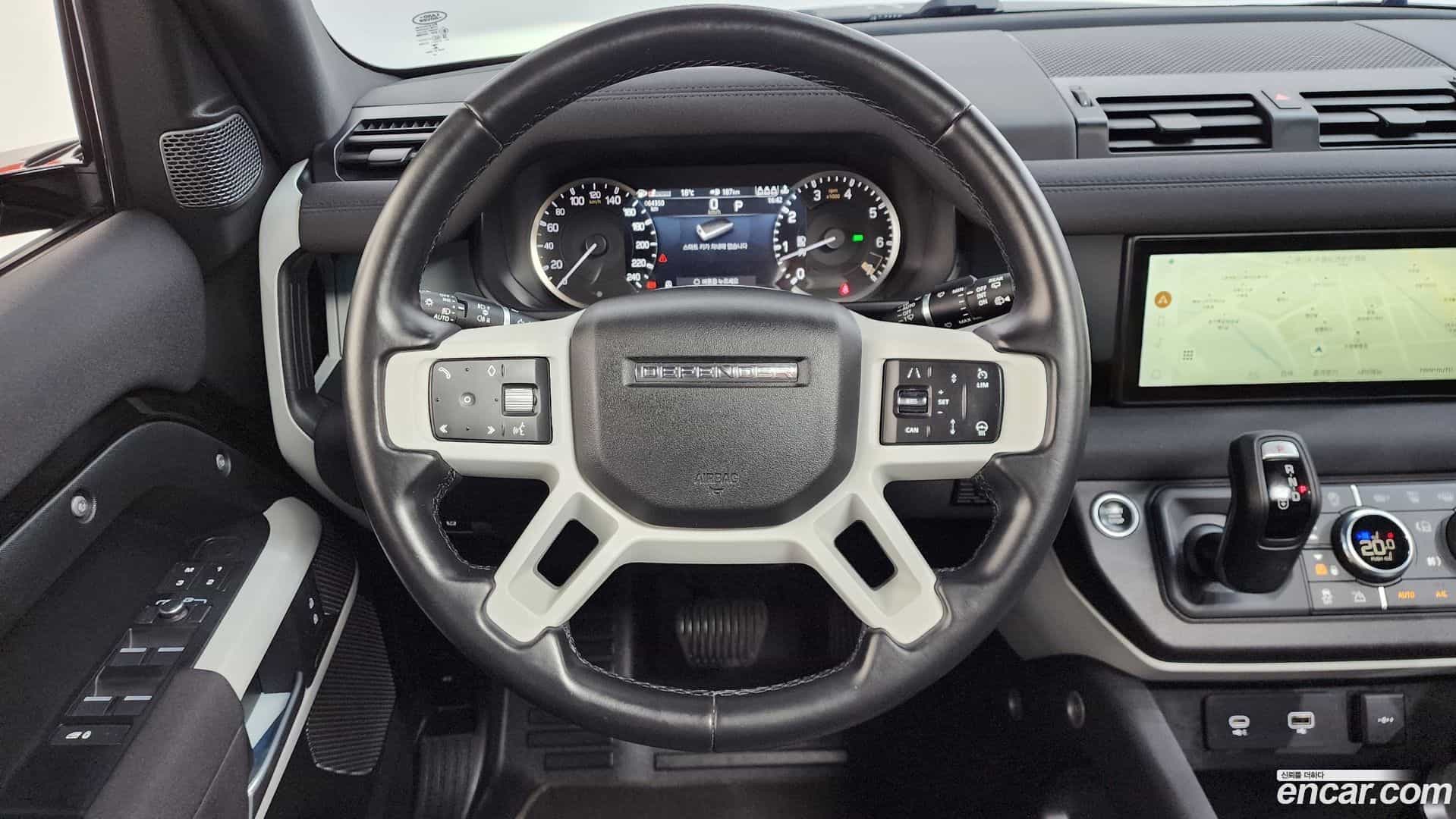 Defender Land Rover 2022.6-OPTION-017