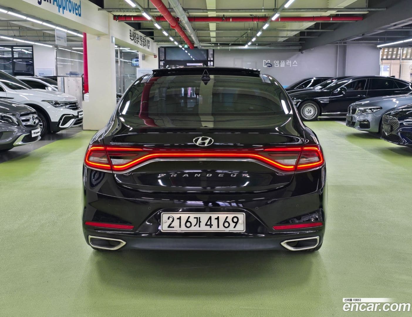 Main__Slider__Photo:Grandeur Hyundai 2018.10-3