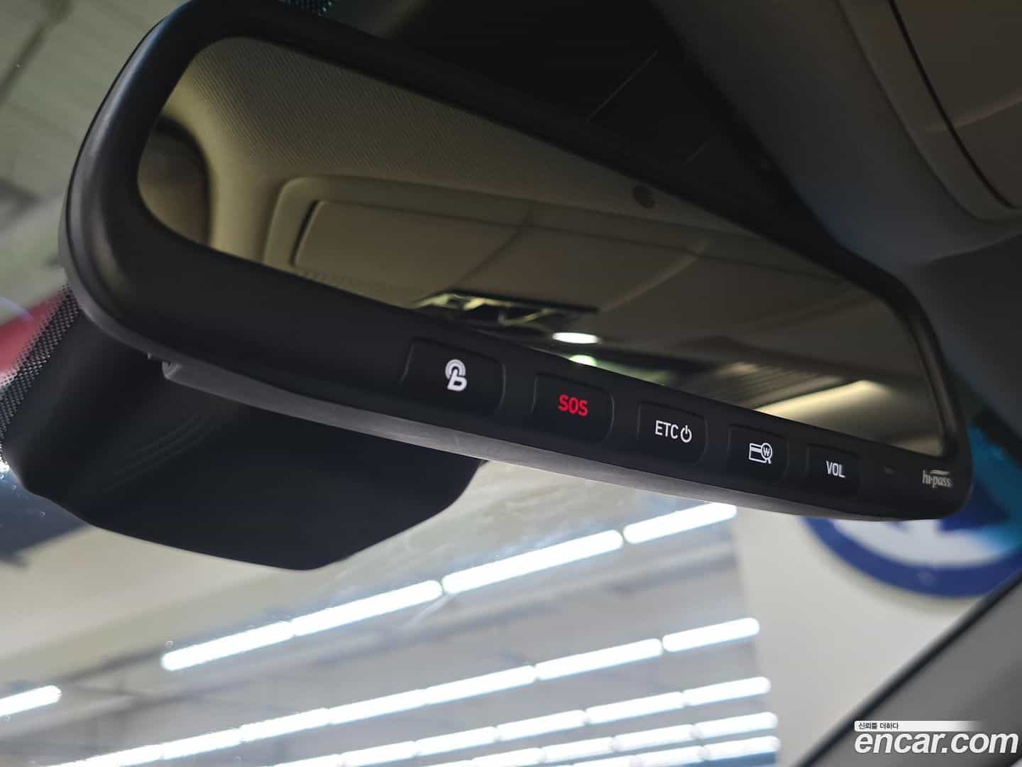 Grandeur Hyundai 2018.10-INNER-010