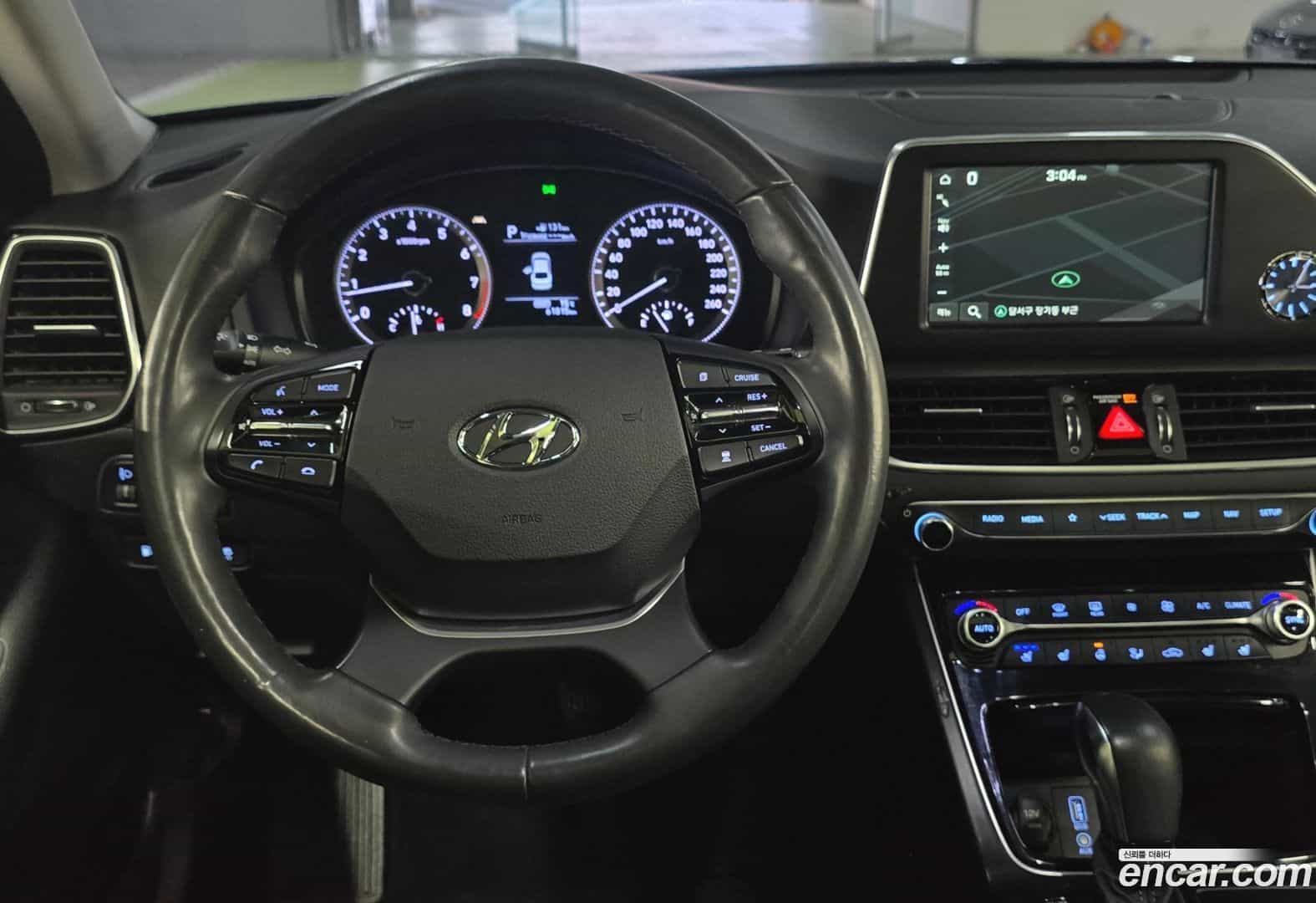 Grandeur Hyundai 2018.10-OPTION-016