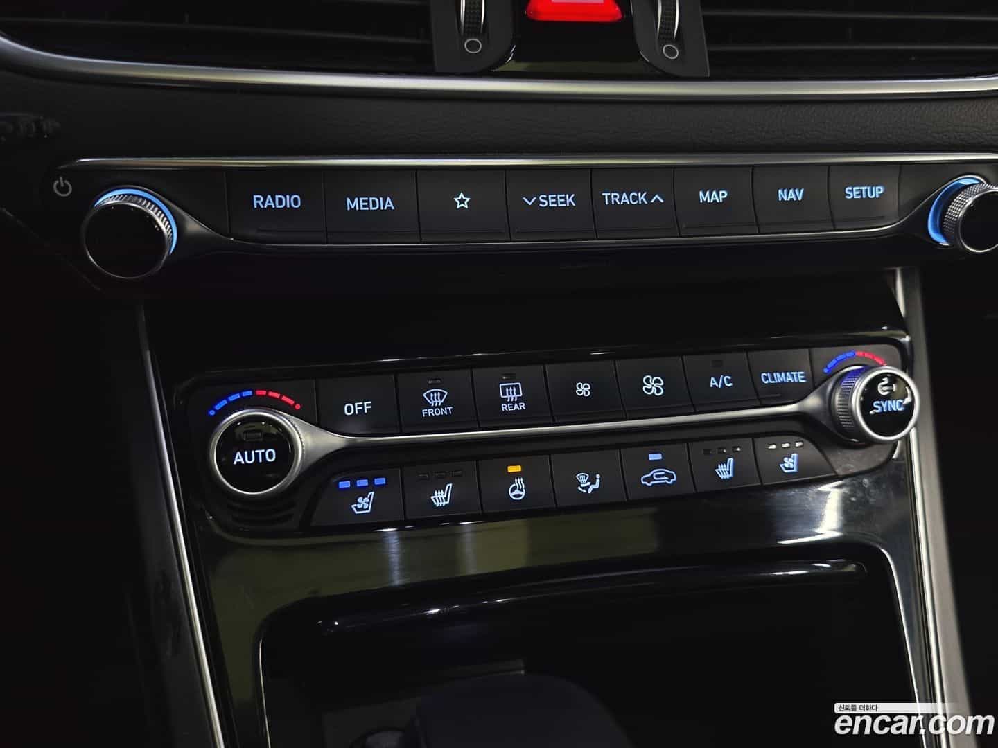 Grandeur Hyundai 2018.10-OPTION-018