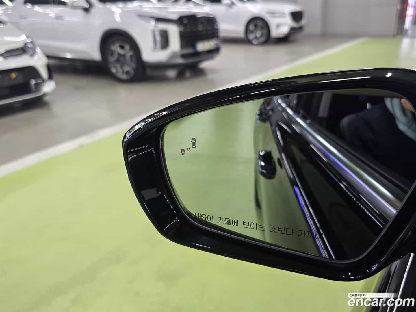 Grandeur Hyundai 2018.10-OPTION-021