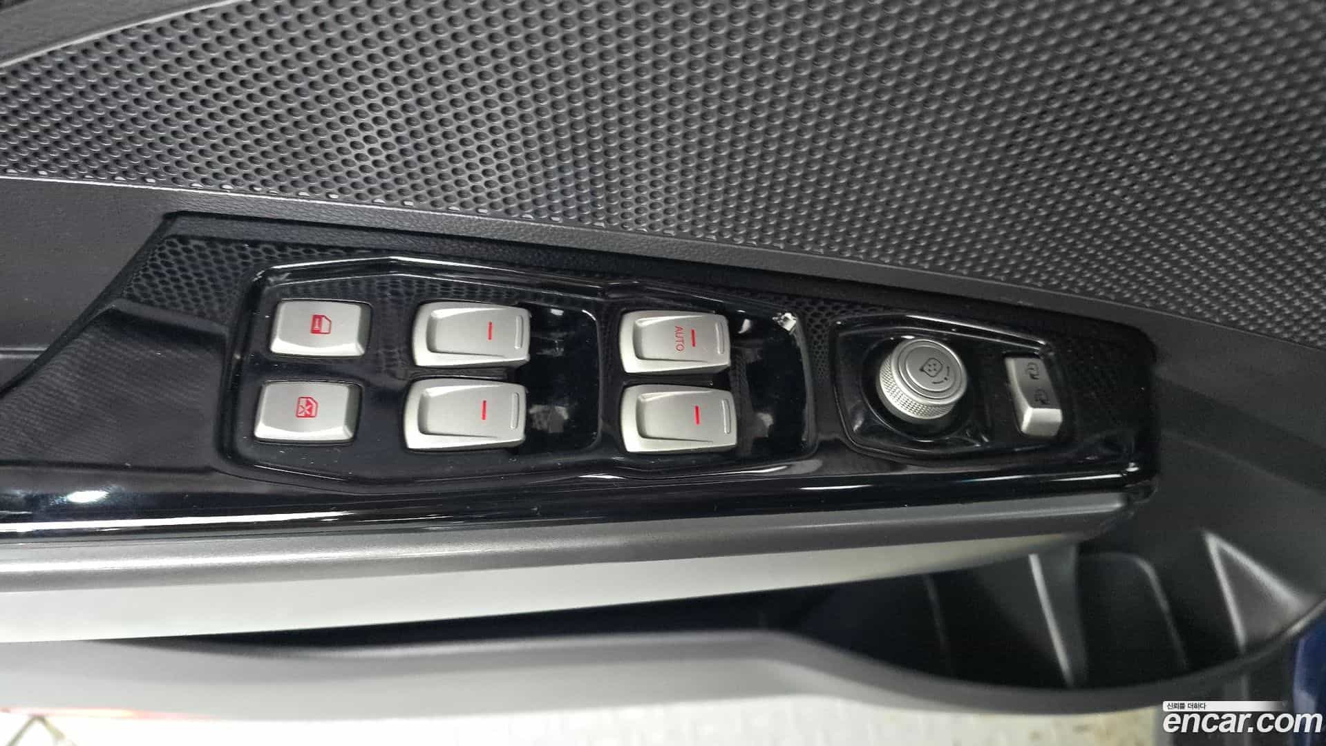 TIBOLI KG_Mobility_Ssangyong 2017.0-OPTION-022