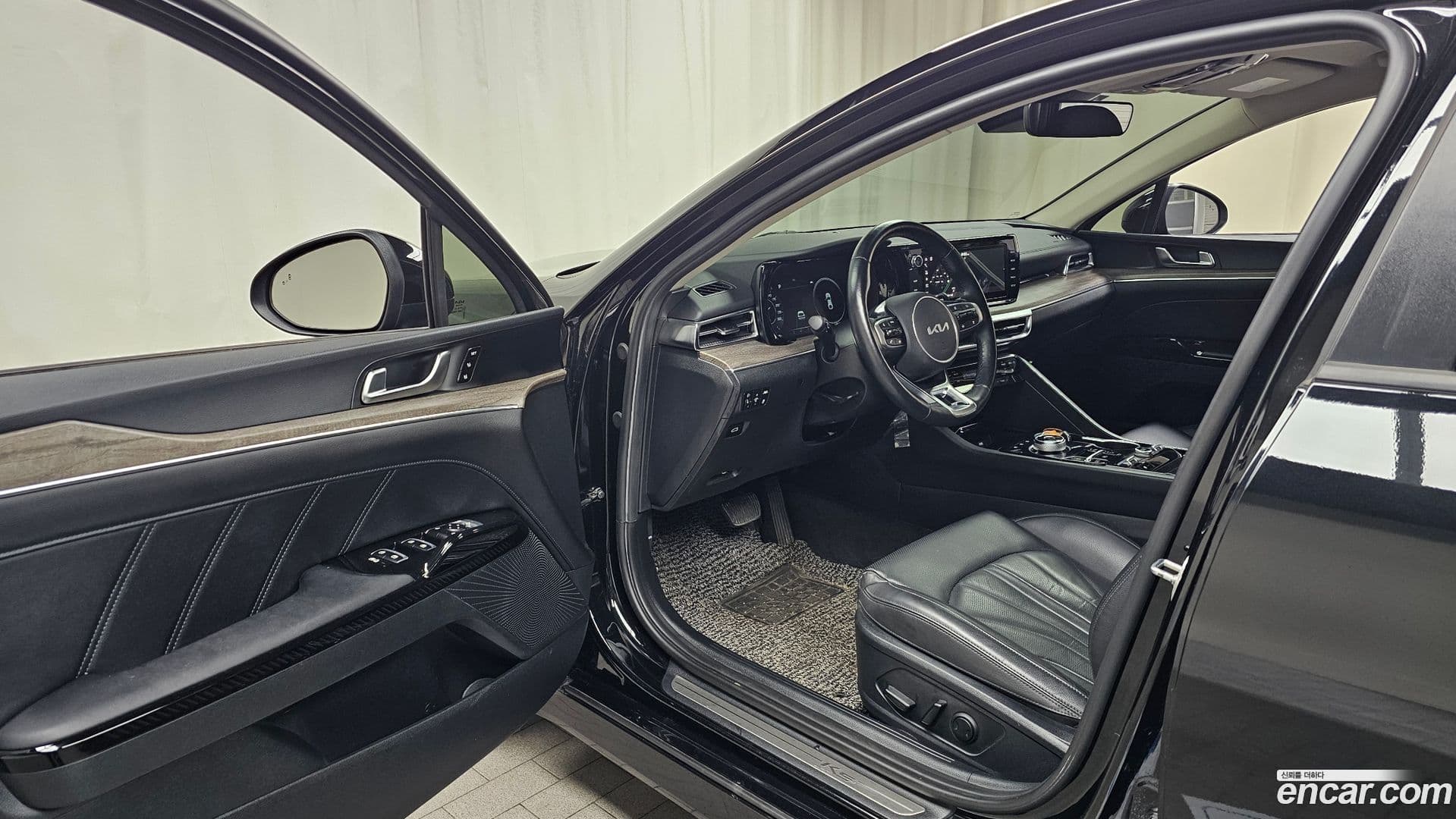 Main__Slider__Photo:K5 Kia 2022.1-9