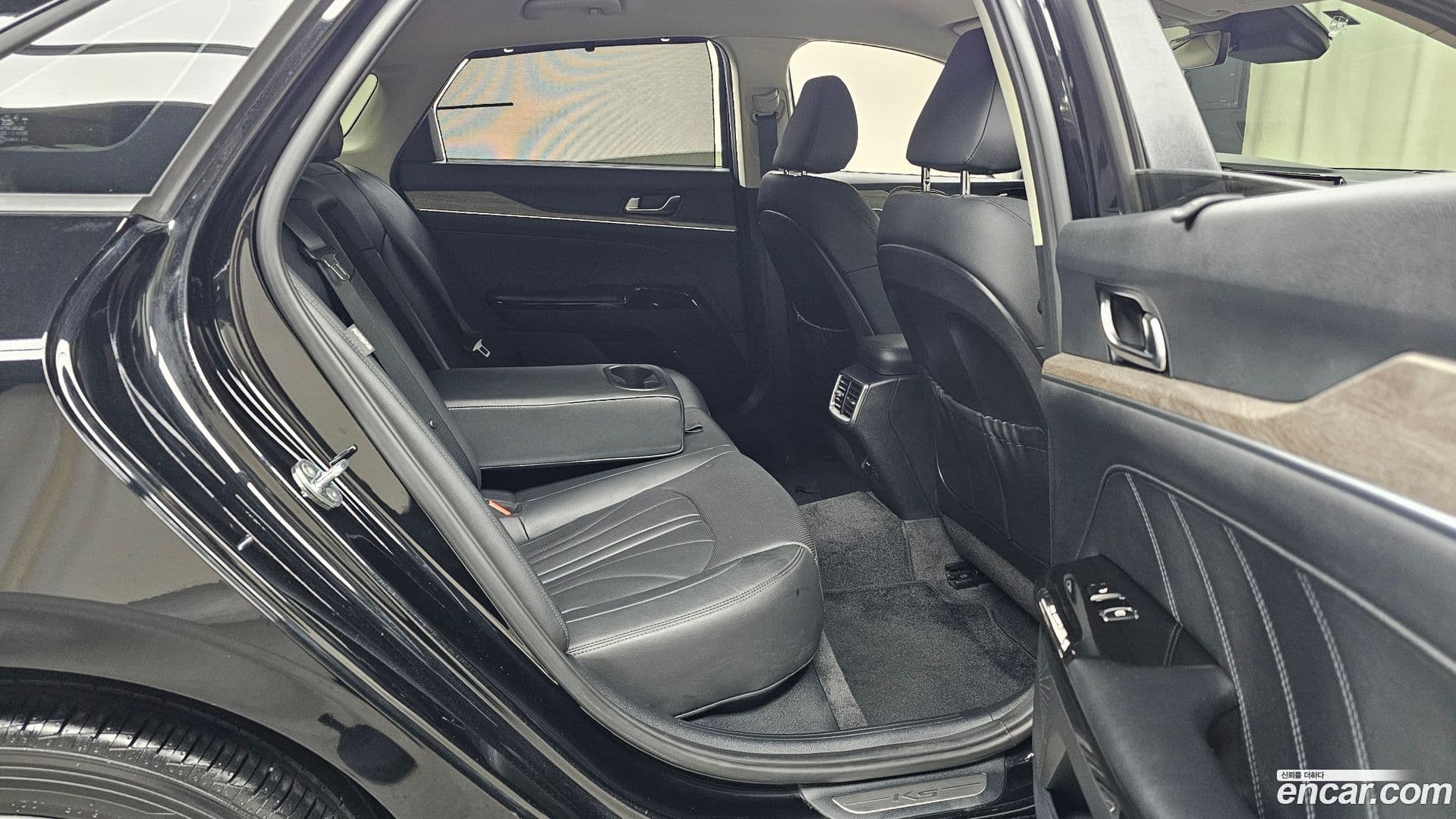 Main__Slider__Photo:K5 Kia 2022.1-11