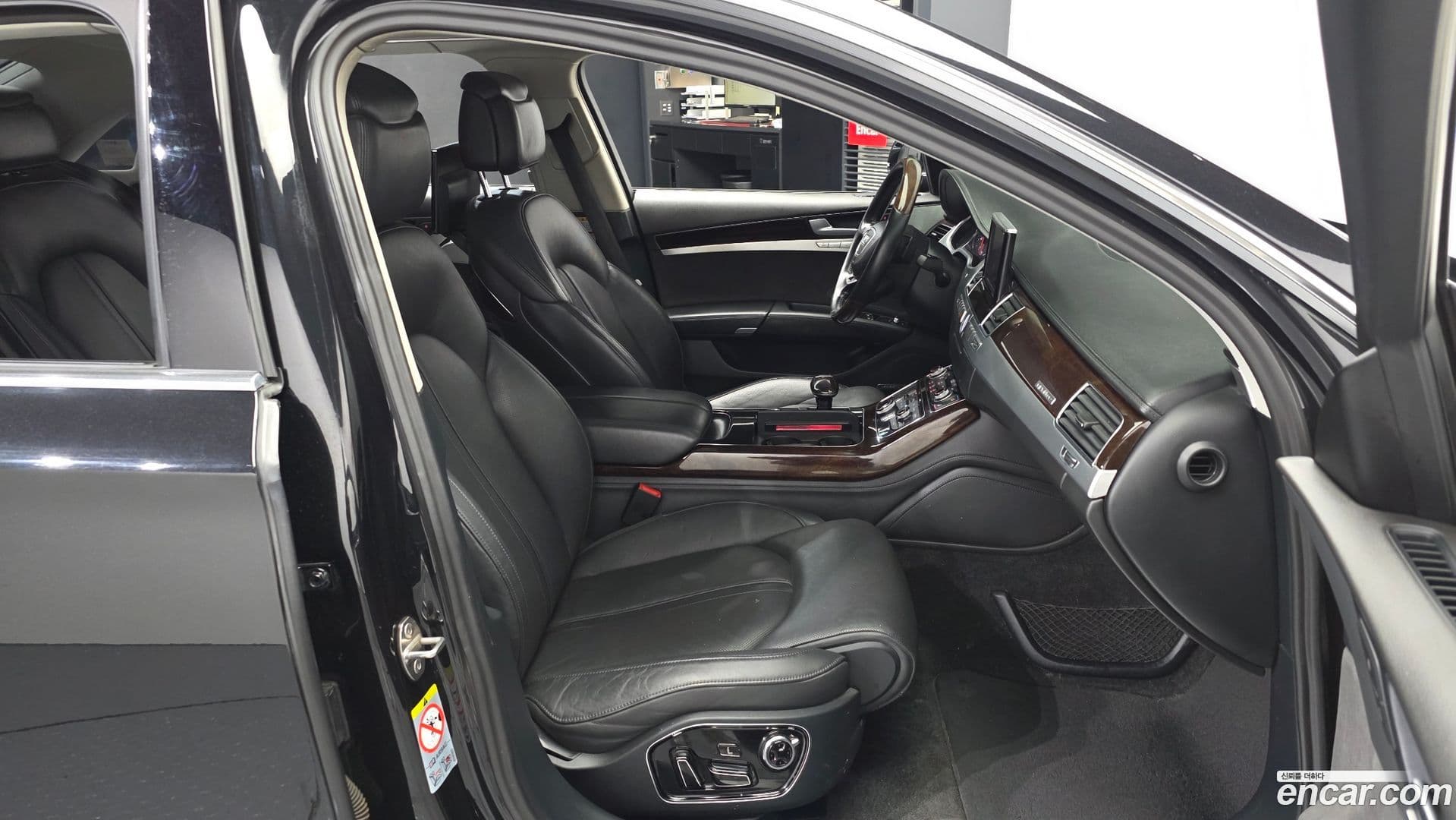 Main__Slider__Photo:A8 Audi 2013.7-10