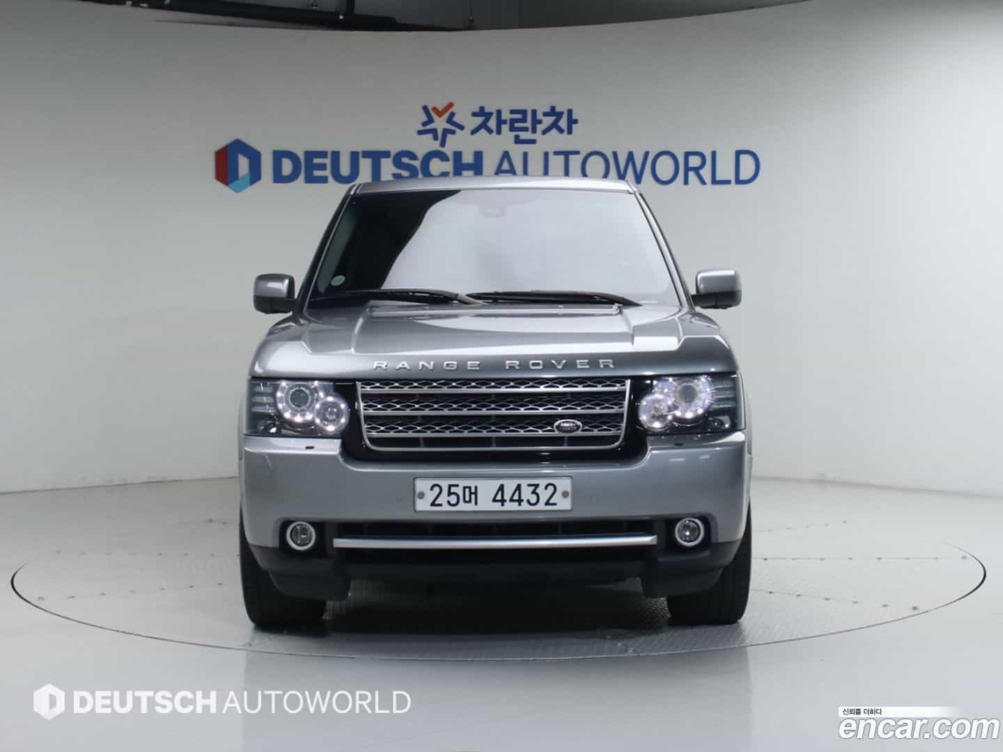 Range Rover Land Rover 2012.11-OUTER-003