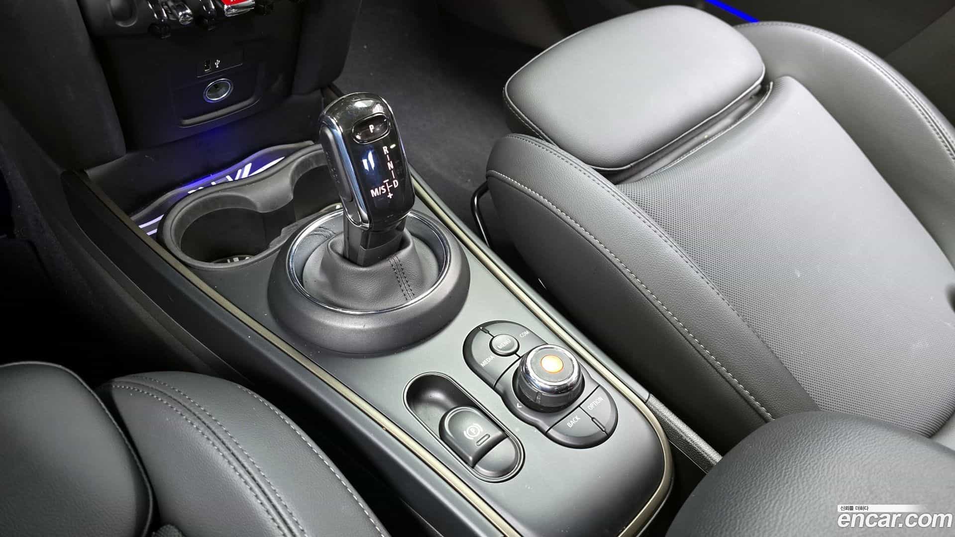 Countryman Mini 2020.10-INNER-009