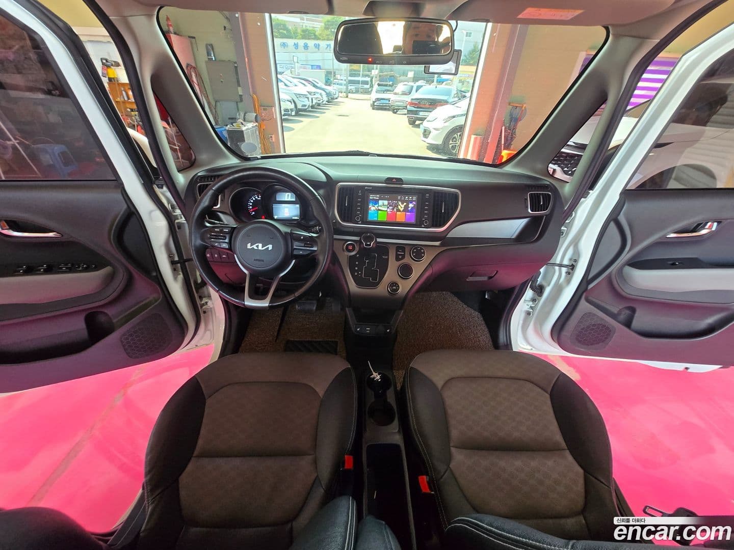 Main__Slider__Photo:RAY Kia 2021.10-6