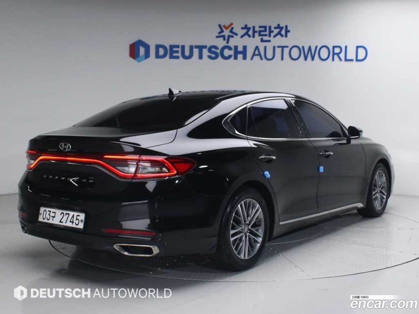 Main__Slider__Photo:Grandeur Hyundai 2018.2-1