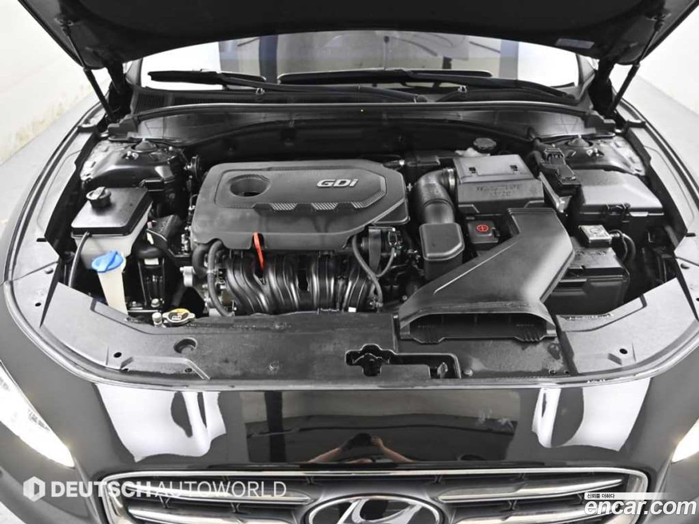 Main__Slider__Photo:Grandeur Hyundai 2018.2-5