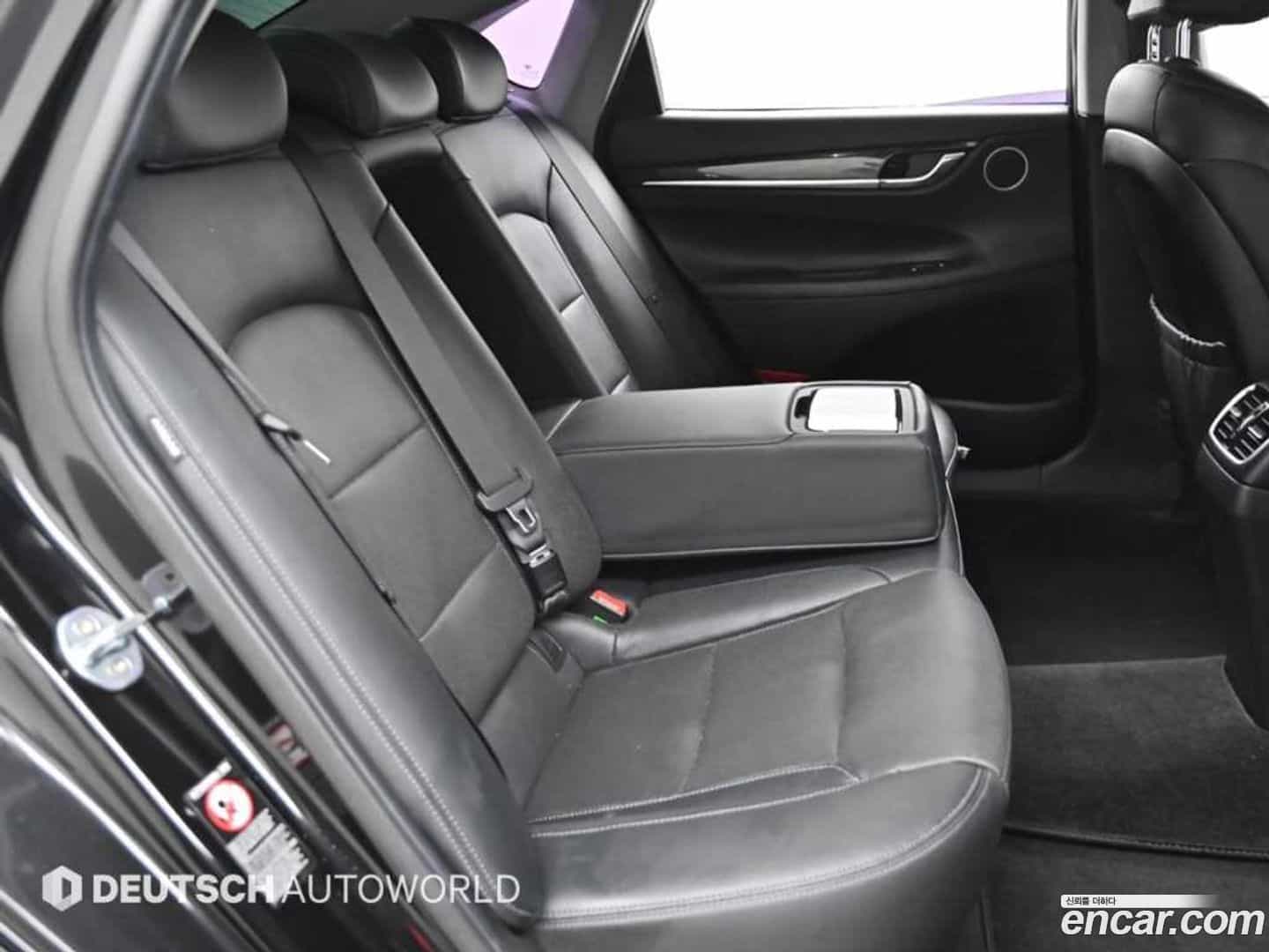 Grandeur Hyundai 2018.2-OPTION-016