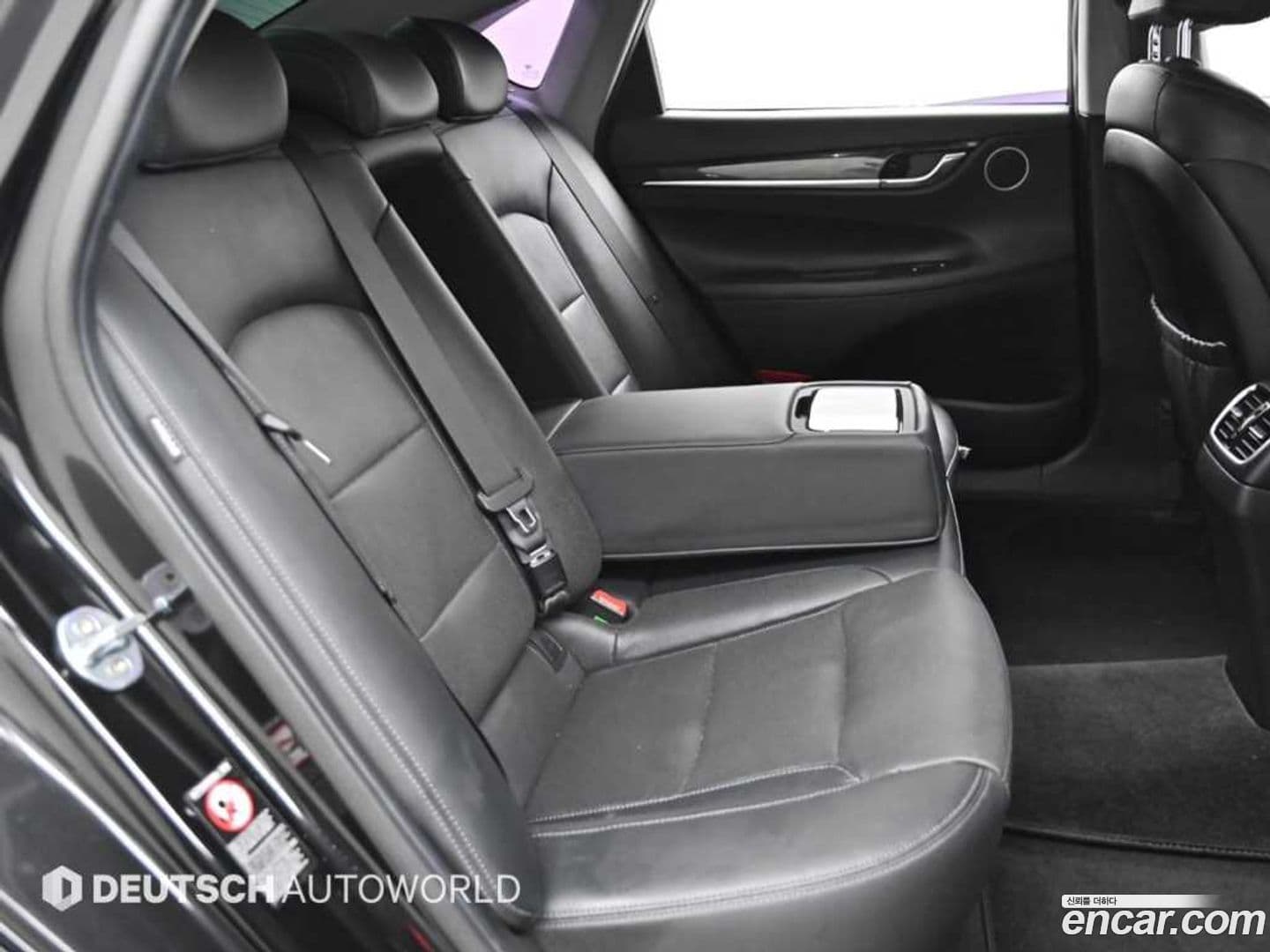 Main__Slider__Photo:Grandeur Hyundai 2018.2-11