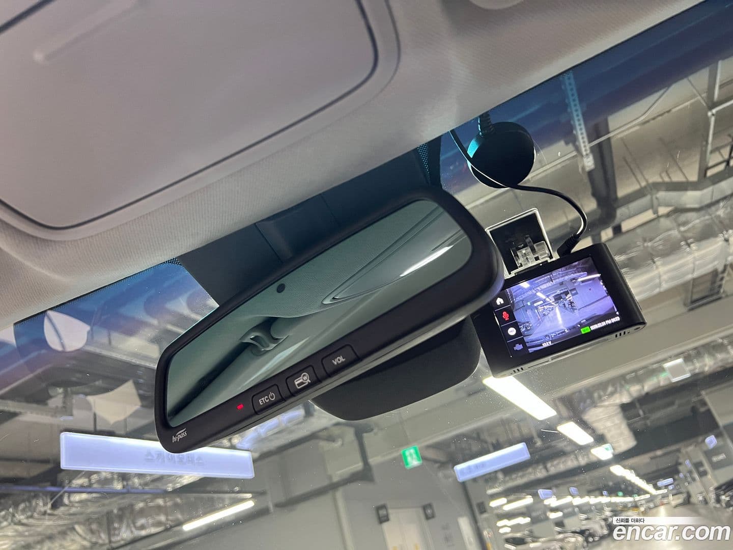 Main__Slider__Photo:Niro Kia 2018.8-15