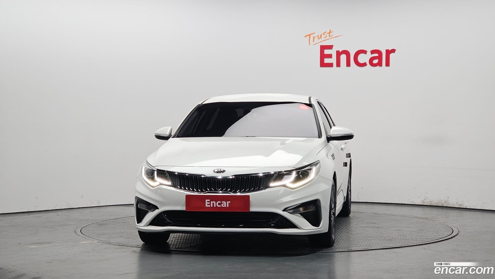 Main__Slider__Photo:K5 Kia 2018.7-2