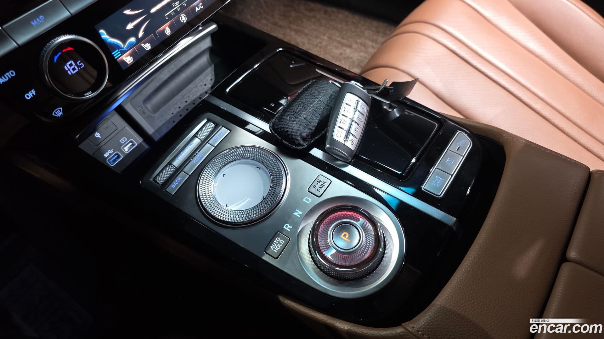 Main__Slider__Photo:G80 Genesis 2021.6-8