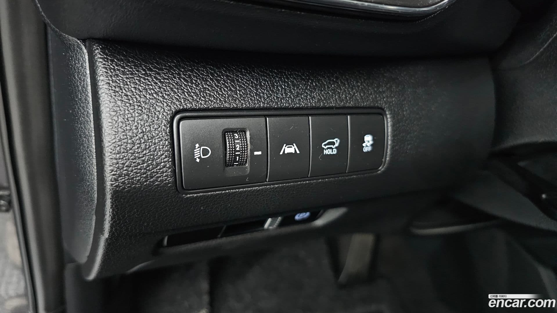 Main__Slider__Photo:Santafe Hyundai 2021.0-12