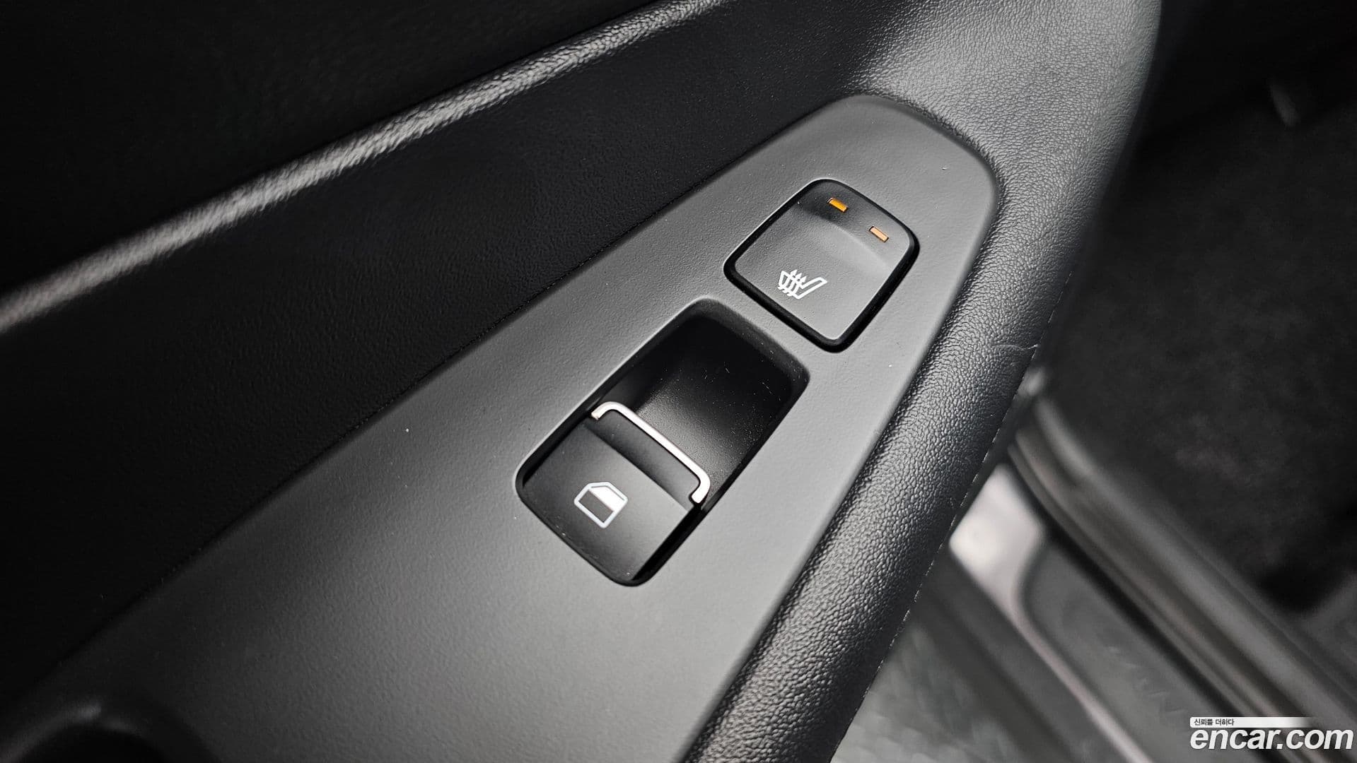 Main__Slider__Photo:Santafe Hyundai 2021.0-18