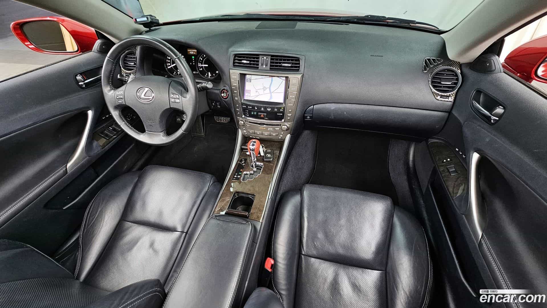 IS Lexus 2010.0-INNER-007