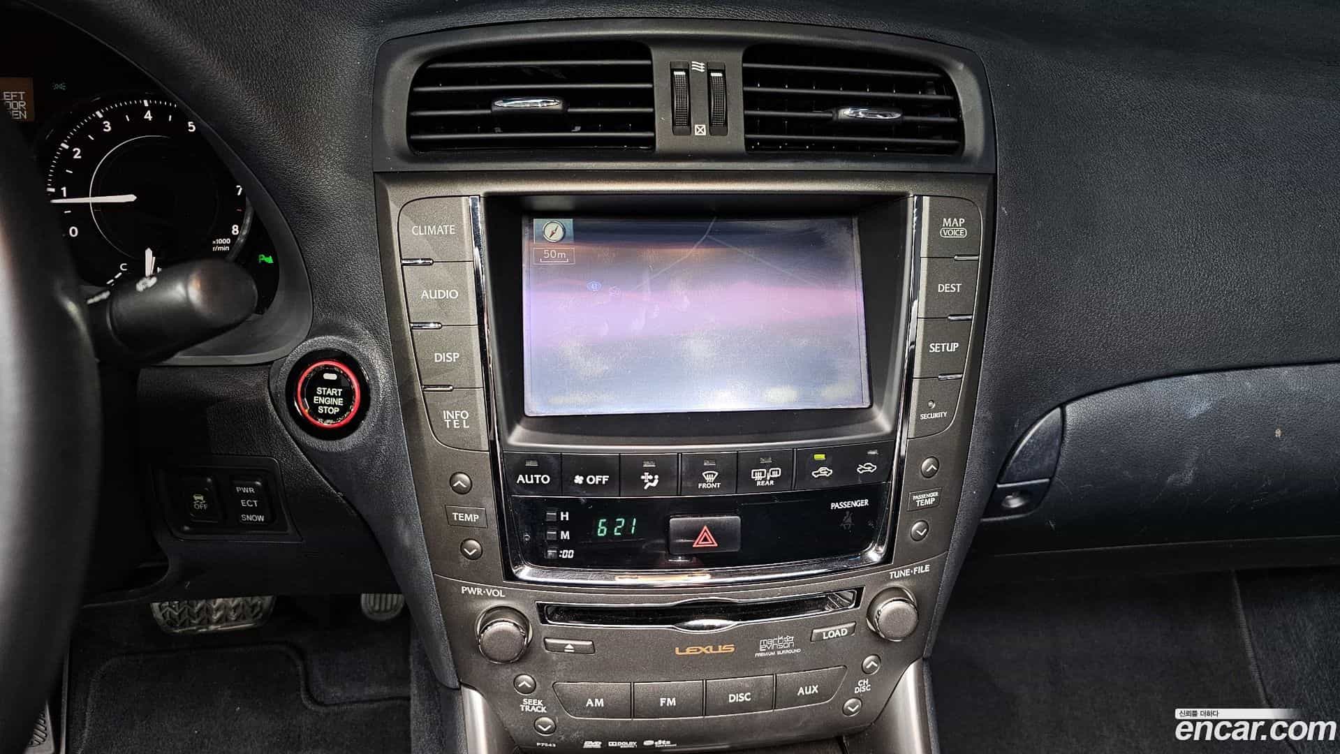 IS Lexus 2010.0-OPTION-020