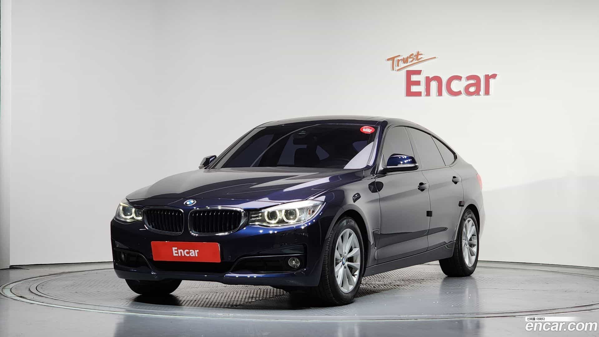 Gran Turismo BMW 2013.10-OUTER-001