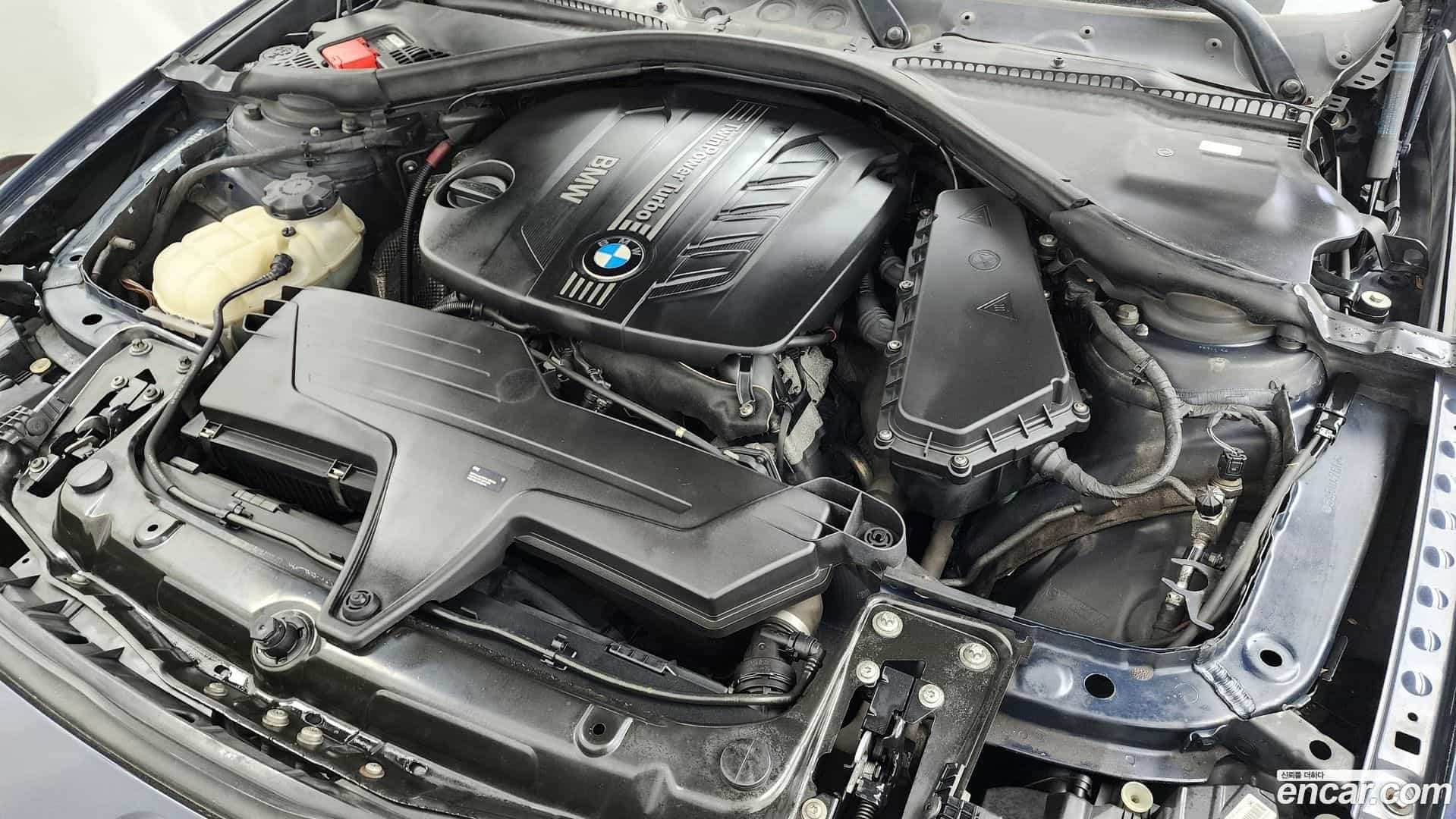 Gran Turismo BMW 2013.10-OUTER-006