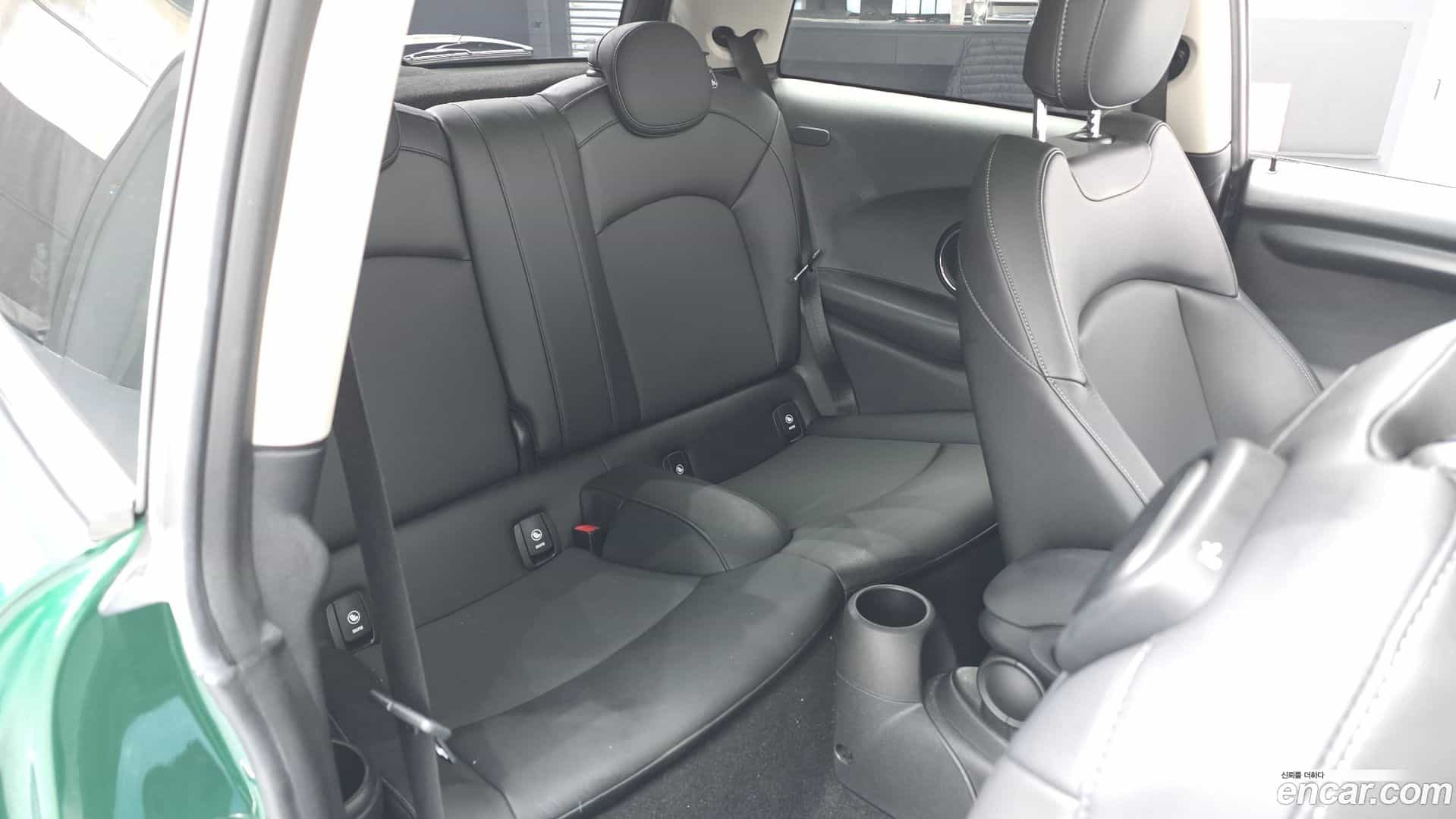 Cooper Mini 2021.6-OPTION-016